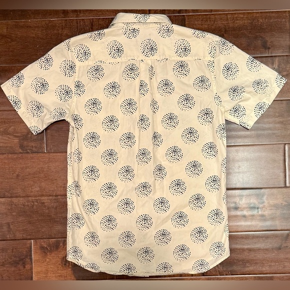 🖤 Obey Abstract Dot Print Short Sleeve Button Up Shirt Men’s Small Cream Black - Picture 7 of 11